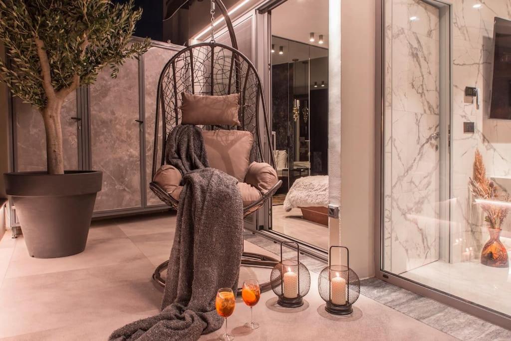 אתונה Luxury Acropolis View Apartment-Living Stone Black Pearl מראה חיצוני תמונה