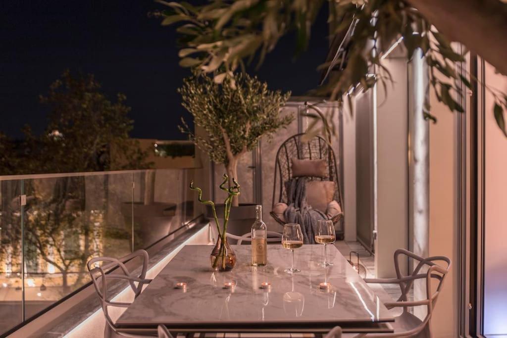 אתונה Luxury Acropolis View Apartment-Living Stone Black Pearl מראה חיצוני תמונה